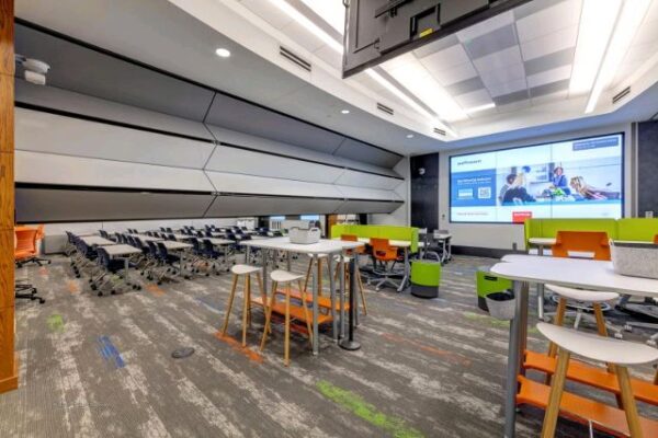 ACOUSTIC OPERABLE PARTITION - SKYFOLD CLASSIC