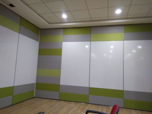 ACOUSTIC OPERABLE PARTITION VARIFLEX STANDARD 85 - MANUAL