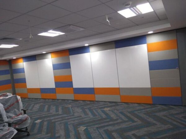 Acoustic Operable Partition Variflex Top 100 - Manual