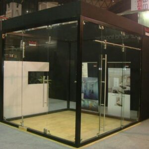 Frameless Glass Doors With Manet